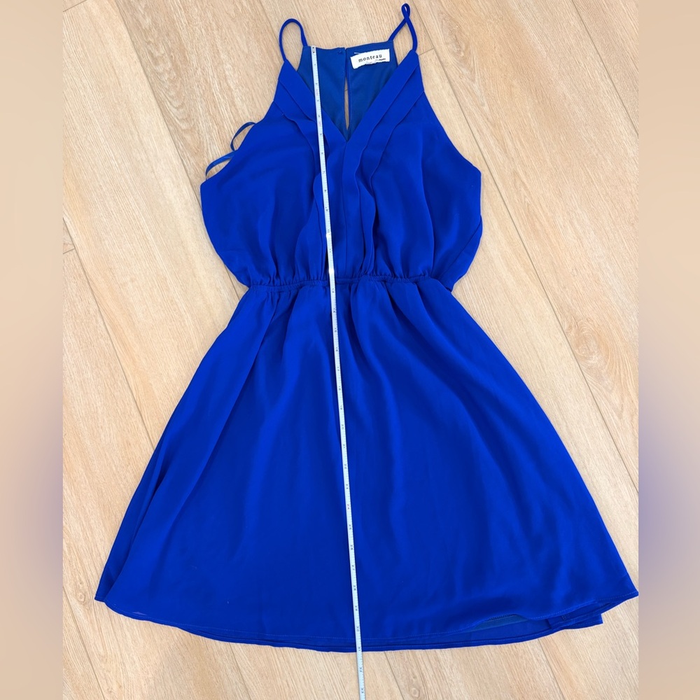 Elegant Blue Sleeveless Dress